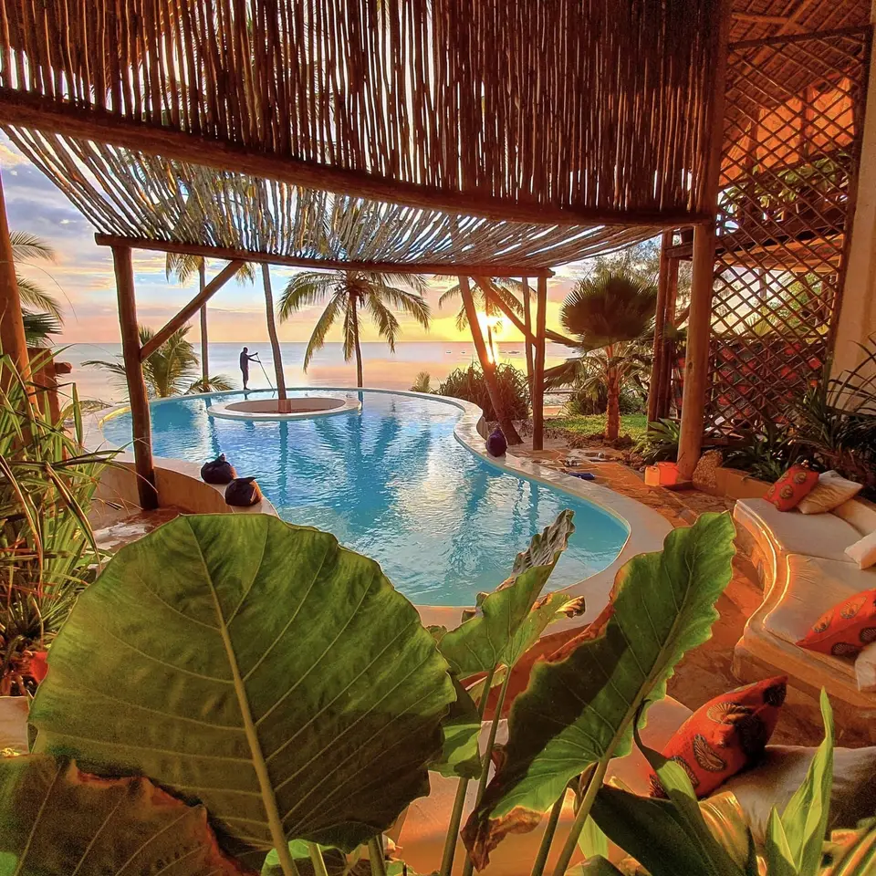 Asili House – Lounge-Blick am frühen Morgen