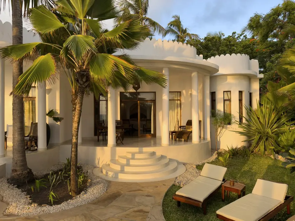 Zimmer Jua am frühen Morgen – Villa Kidosho Sansibar